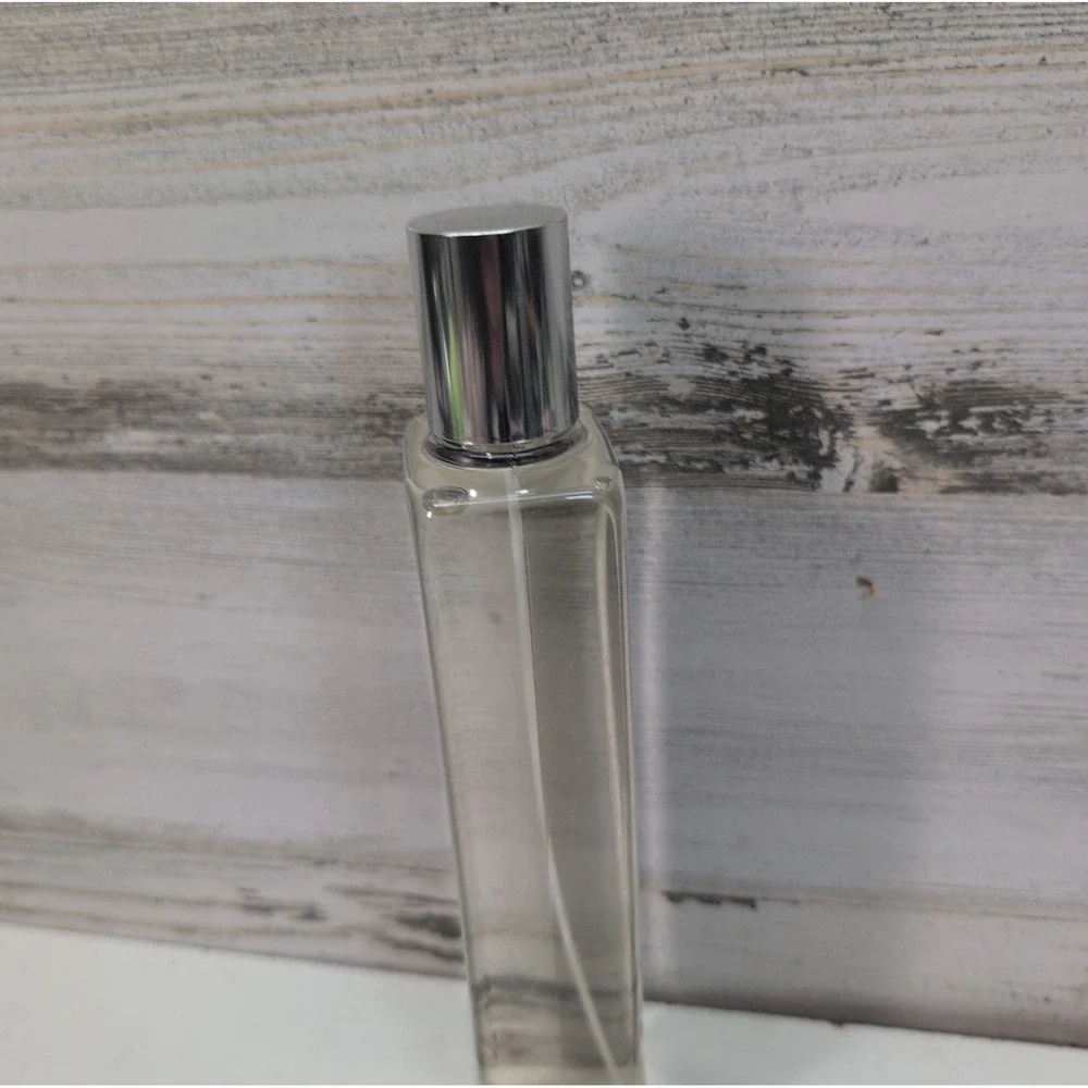 Bath and Body Works Cosmic WHITE Fine Fragrance Body Mist Spray 8oz RARE Retired